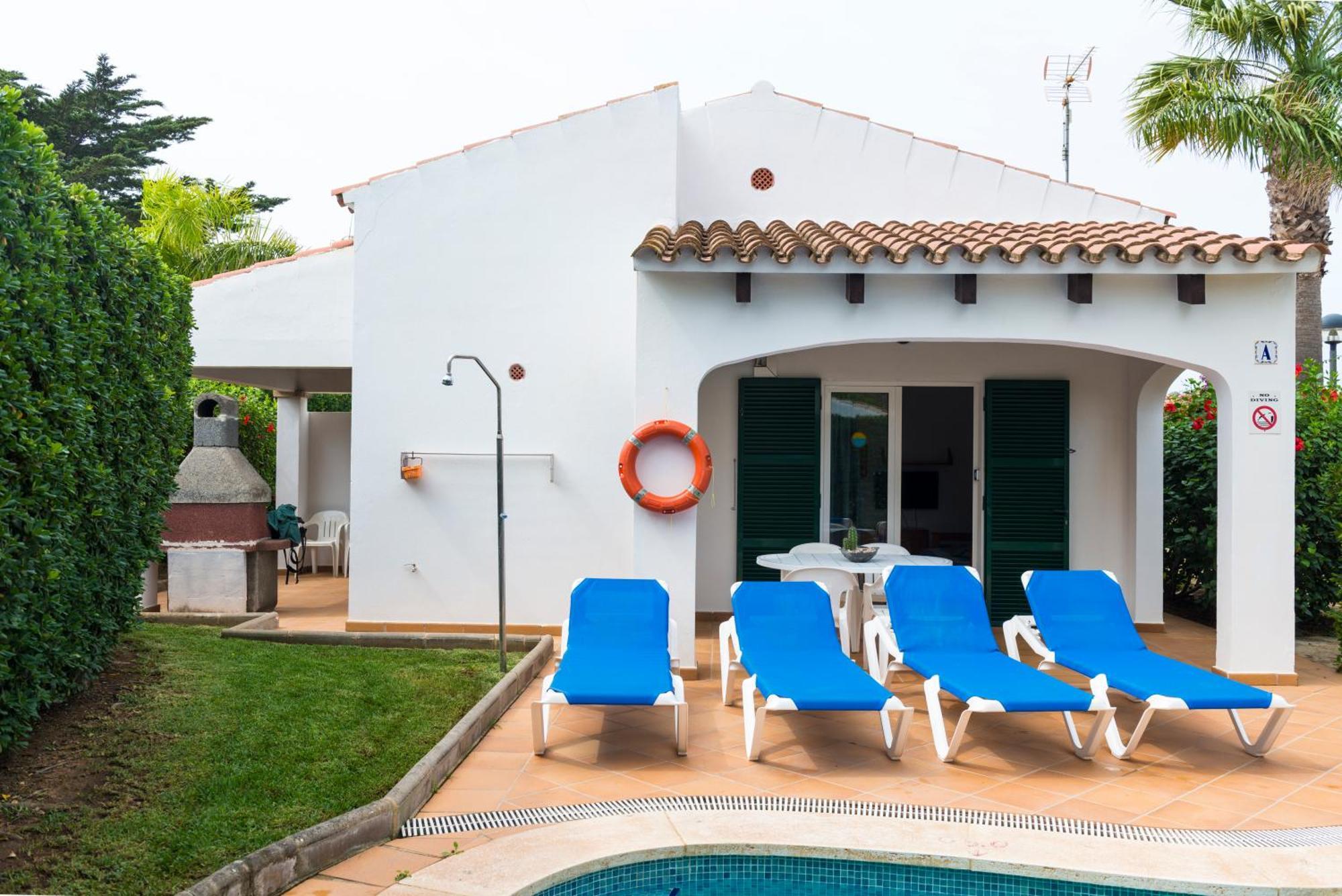 Apartchalet Villas Elvira. Villa A Son Carrio  ภายนอก รูปภาพ