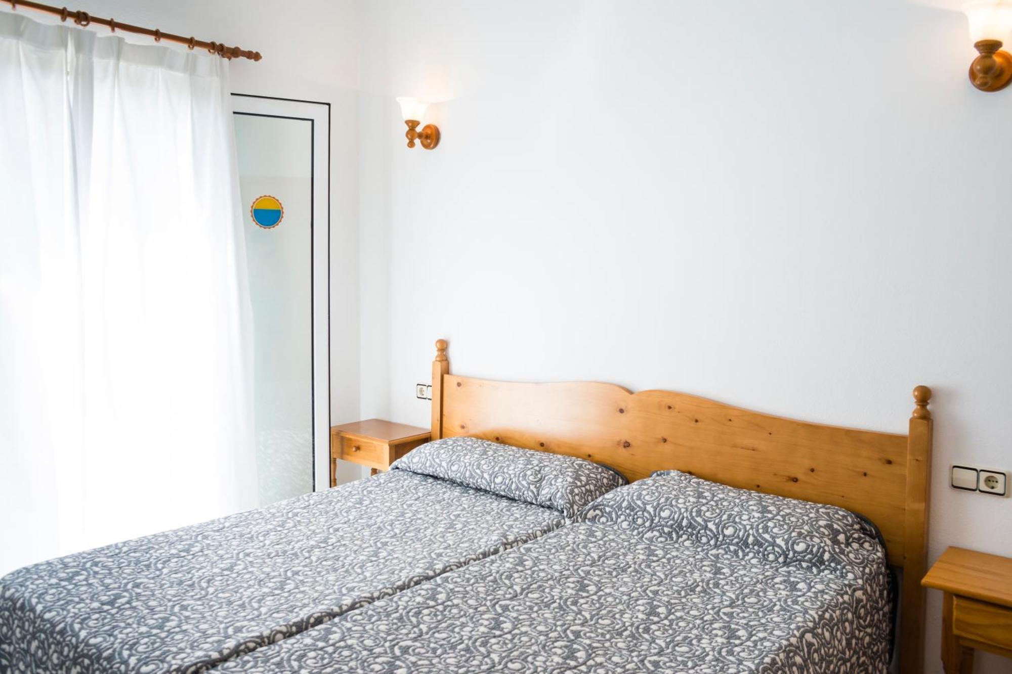 Apartchalet Villas Elvira. Villa A Son Carrio  ภายนอก รูปภาพ